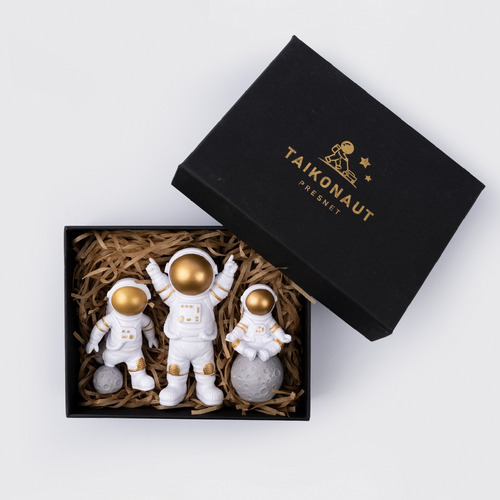 Estatuas Decorativas Astronautas, 3 Piezas En Caja De Regalo