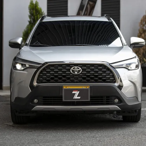 Toyota Corolla Cross xei 2.0