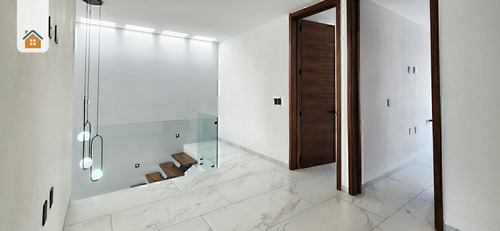 Casa Nueva En Venta En Albaterra Residencial, Colima. Recamara En Planta Baja.