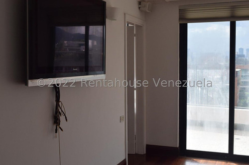 Gran Pent-house En Alquiler En Campo Alegre #22-15888 Josmary Sanjuan