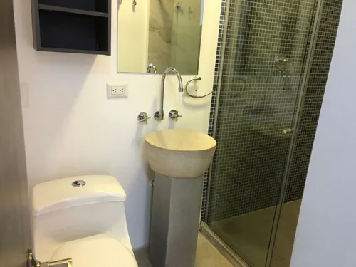 Apartamento En Venta En La Carolina. Cod V16013