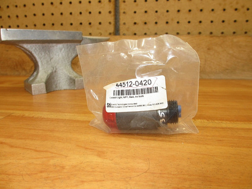 Sti 44512-0420 *new* Conduit Light Red No Bulb Npt Ccw
