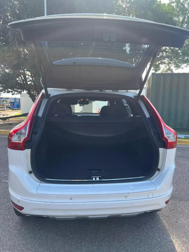 Volvo XC60 2.0 T5 High Plus 240cv At