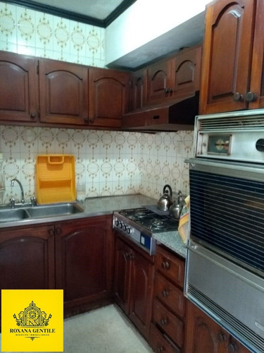 Imagen 9 de 17 de Vendo Casa De Tres Dormitorios