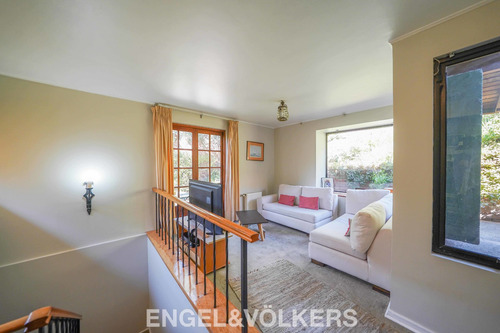 Imagen 10 de 15 de Estupenda Y Acogedora Casa En Quinchamalí
