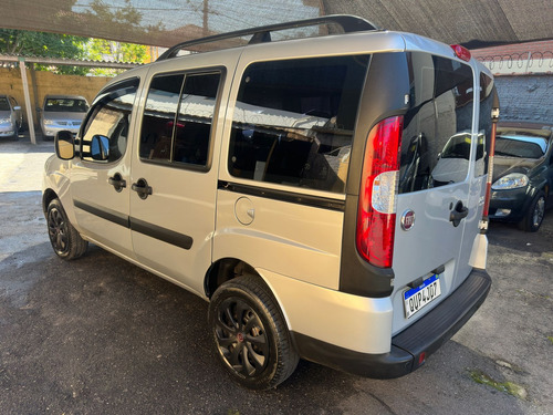 Fiat Doblo 1.8 16v Essence 7l Flex 5p