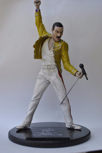 Freddie Mercury -escultura, Copia A Pedido