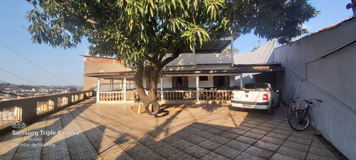 Imagem 1 de 14 de Casa Bairro Iguaçu
