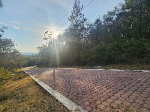 Venta Lote Gladiola 35 En Nueva Zona Del Fraccionamiento Con Bonitas Vistas, Todos Los Servicios Y Proyecto Incluído En Rancho San Diego Ixtapan De La Sal Edomex