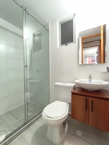 Apartamento En Arriendo En Prados Del Este. Cod A30778