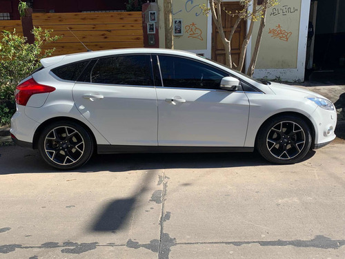 Imagen 13 de 15 de Ford Focus 2.0 Titanium At6 2014