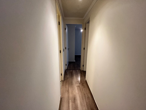 Vendo Amplio Depto En Primer Piso