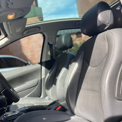 Imagen 11 de 17 de Peugeot 308 1.6 Thp Feline Tiptronic