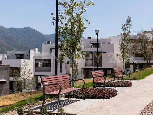 Casa En Venta En Carretera Nacional, Monterrey, Nuevo León