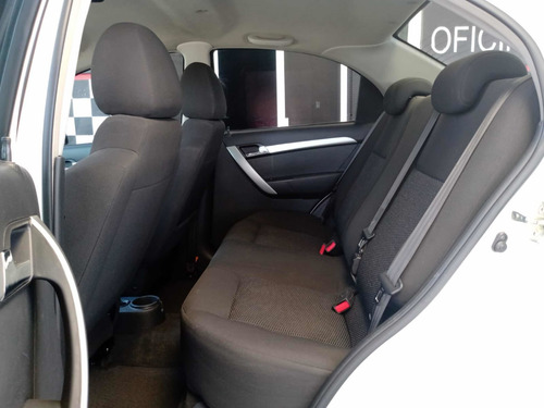 Imagen 10 de 15 de Chevrolet Aveo 2017 1.6 Ltz Bolsas De Aire Y Abs Nuevo At