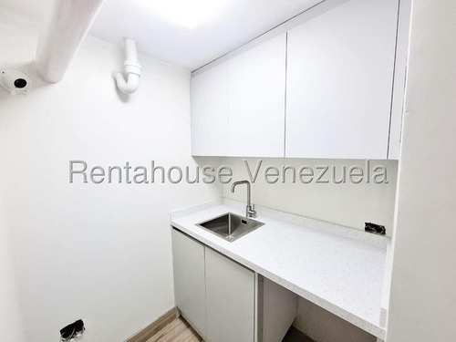 Local Comercial Para Taller O Concesionario En Alquiler Los Ruices #25-16956 Keiber Hoyer Rah
