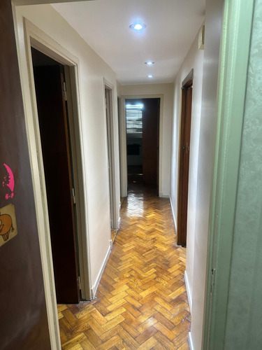 Departamento 4 Ambientes C/dependencia Frente - Balcon
