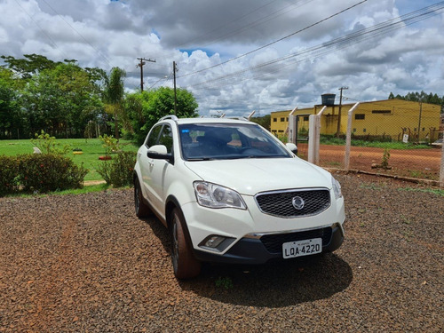 Imagem 9 de 12 de Korando 4x4 Aut Turbo Diesel 215cv