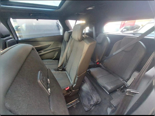 Peugeot 5008 2021