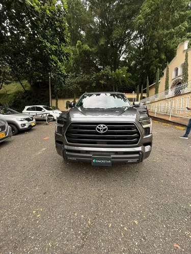 Toyota Sequoia 3.5 V6 Sr5 4X4