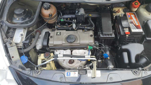 Peugeot 207 1.4 Xr Flex 5p