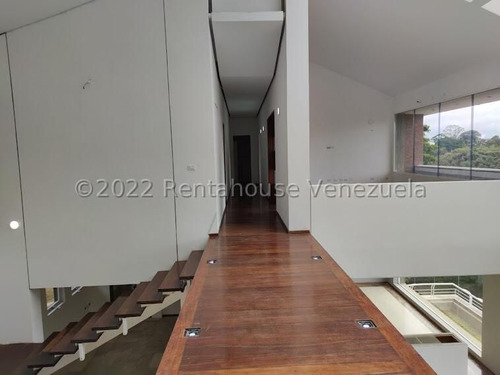 Casa Multinivel N/a Remodelada En Venta En La Lagunita Av Sur Caracas 