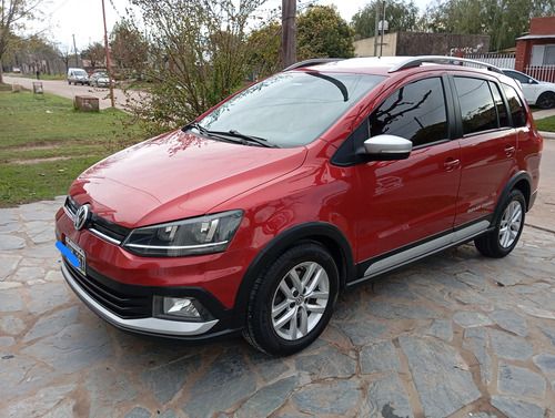 Volkswagen Suran 1.6 Highline Msi 110cv