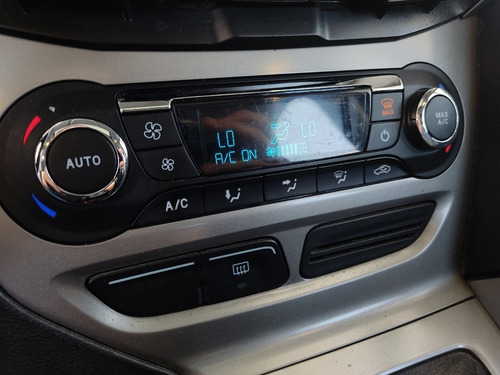 Ford Focus Se Plus At 2.0l N At 2015