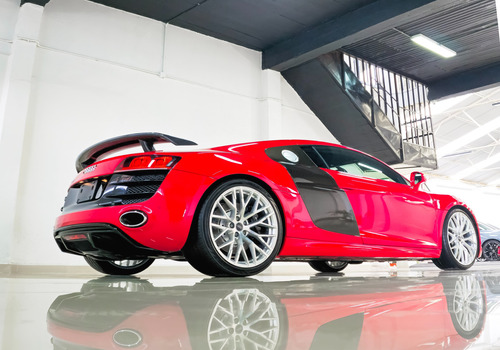 Audi R8 5.2l V10 Quattro R-tronic At