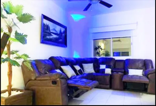 Casa En Renta, 3 Recámaras, Amueblada, Jardines Sur 1, Avenida 135, Cancún