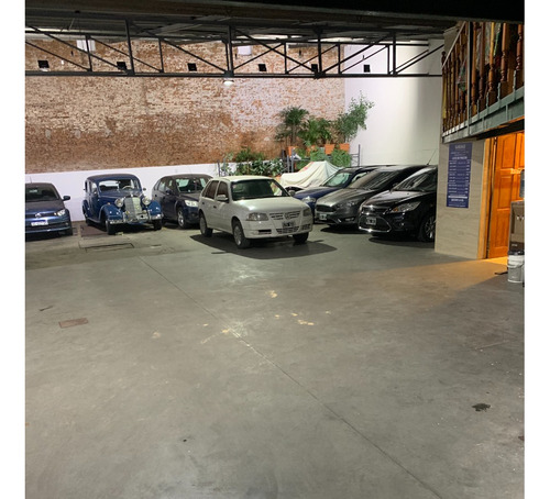 Alquila Local / Deposito 350 M2 -palermo- Estado Exelente -apto Varios Destinos