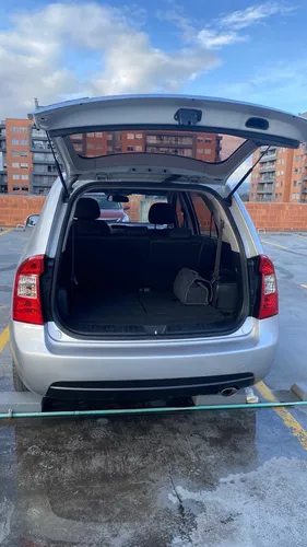Kia Carens 2.0 Rondo Ex