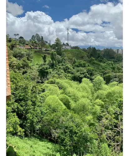 Casa Lomas De La Lagunita