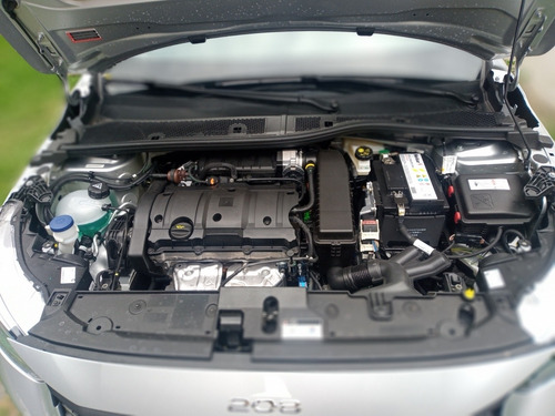 Peugeot 208 2021 1.6l Allure Tiptronic