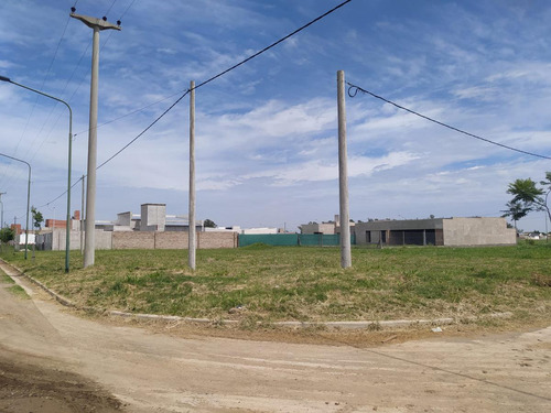 Terreno - Barrio El Bosque