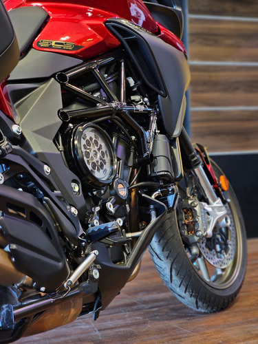 Imagen 16 de 25 de Mv Agusta Turismo Veloce Lusso Bordo Scs Mejor Precio Contad