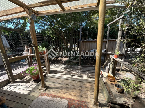 Oportunidad Casa Para Remodelar En Venta De 4d 4b. En Concón