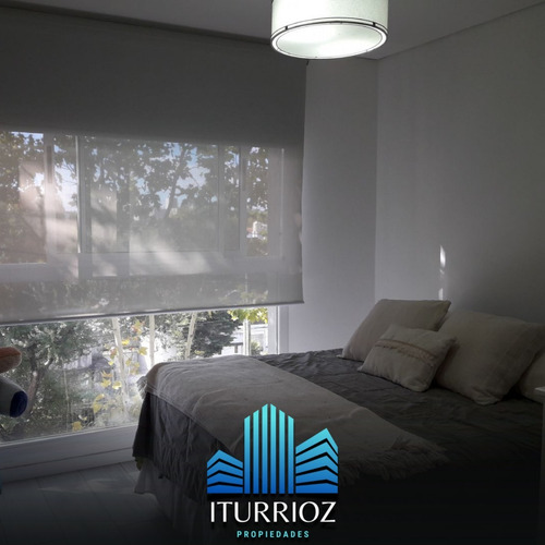 Imagen 9 de 17 de En Venta Semipiso Banfield Rincón 395 4 Años De Antigüedad