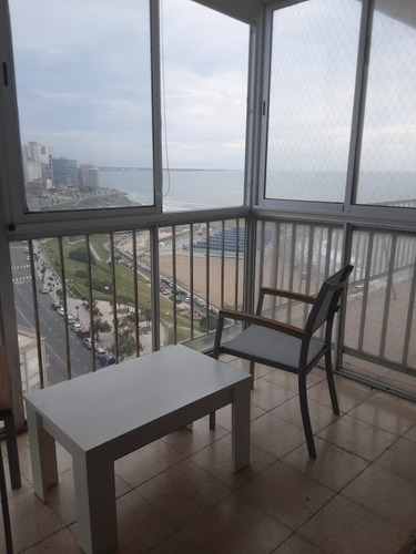 Imagen 10 de 14 de Alquiler Temporal Departamento Mar Del Plata - Playa Varese. - Excelente Vista. Frente Al Mar.- Para 4 Personas - Cochera Incluída - Pileta Y Solarium Al Mar.