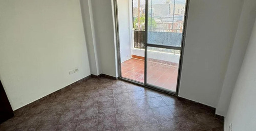 Ph En Venta - 2 Dormitorios 1 Baño - Ramos Mejía