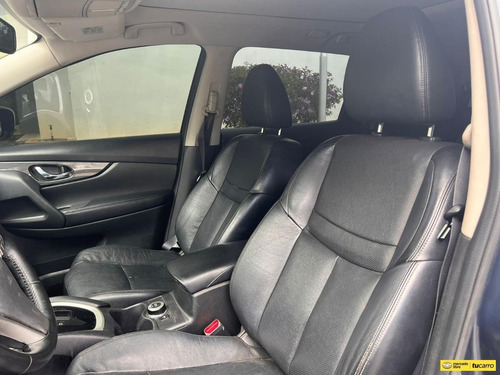 Imagen 11 de 12 de Nissan Xtrail Exclusive 2017, 2.5 Cc 4x4 Gasolina At