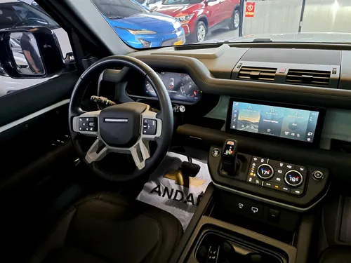 Land Rover Defender 110 X-dynamic S 300ps