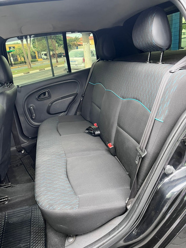 Renault Clio 1.0 16v Authentique 5p