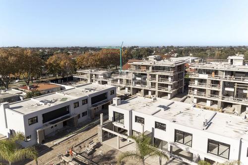 Venta De Casa De 3 Dormitorios En Carrasco Norte, Dos Acres (ref: Srs-10114)