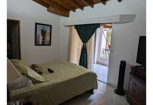 Vendo Casa Unifamiliar Sector Belén La Palma, Oportunidad De Inversion