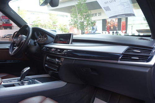 Imagen 8 de 13 de Bmw X5 Xdrive50ia M Sport 2015