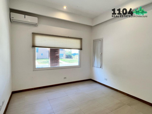 Imagen 21 de 30 de Casa En Venta - Los Eucaliptus - 305m2/784m2 5 Ambientes
