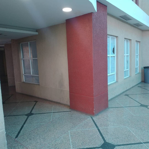 Imagen 8 de 8 de En Venta Local, C.c Puente Real A/ab