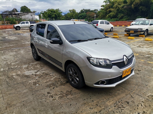 Renault Sandero Polar
