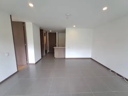 Apartaestudio En Arriendo Loma Del Escobero 743-7407